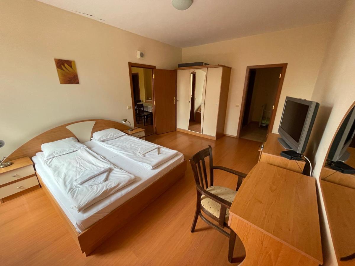 Borovets Holiday Apartments - Different Locations In Boroveț Exterior foto